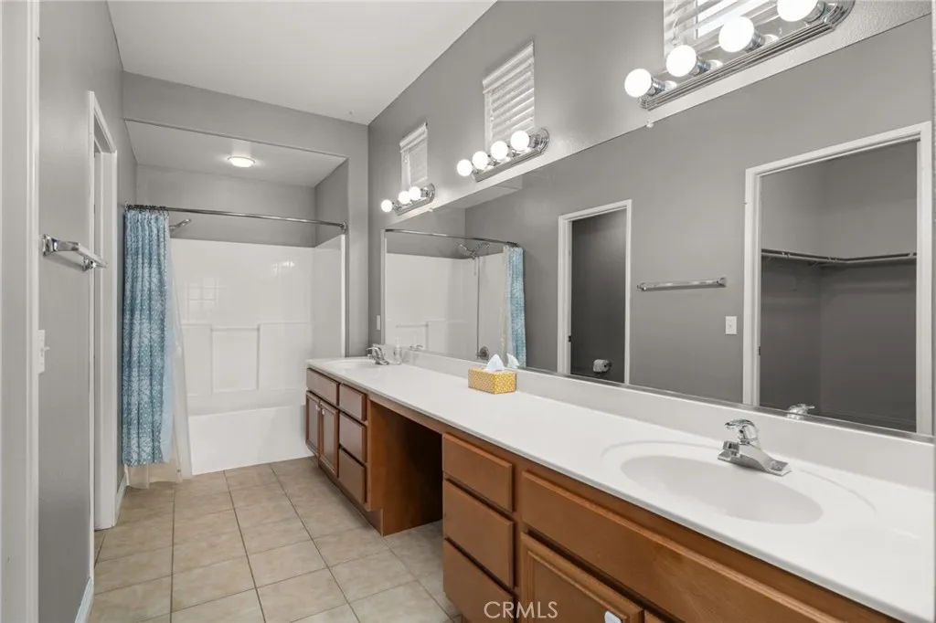 25874 Mercy Court, Hemet, California 92544 home-pic-12